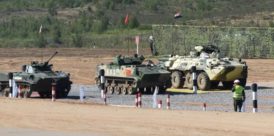 ZBD03步兵戰車(chē)亮相“空降排”，92A輪式裝甲車(chē)再戰“晴空”